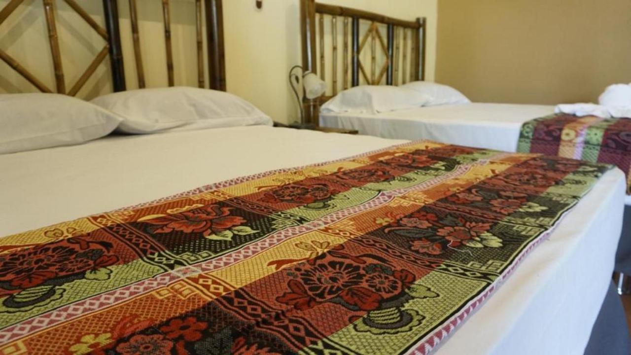 Zafra Hotel Retalhuleu Buitenkant foto