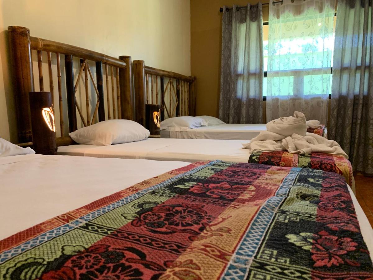 Zafra Hotel Retalhuleu Buitenkant foto
